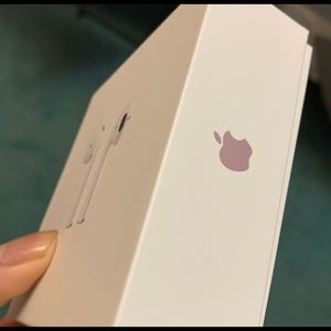 Apple airpods 2nd generation